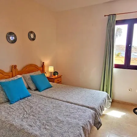 Appartamento Flat Blue Ocean, Beachfront, Sea View, 1 Bedroom, Livingroom, Fast Internet *