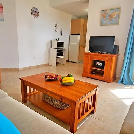 Apartament Flat Blue Ocean, Beachfront, Sea View, 1 Bedroom, Livingroom, Fast Internet